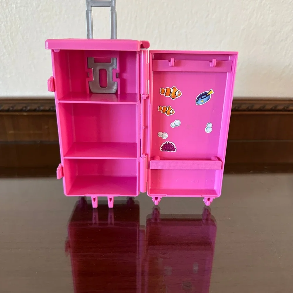 Mattel Barbie Pink Rolling Suitcase Doll Accessory Marine Biologist Replacement